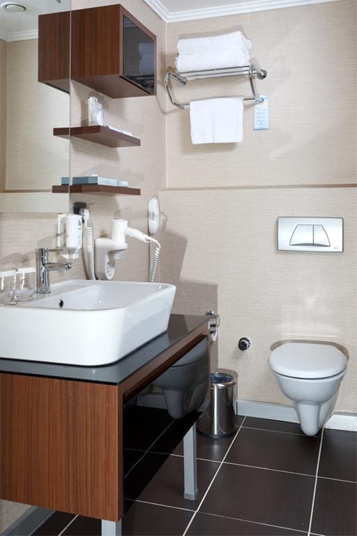 Oezay Suites Istanbul Eksteriør billede
